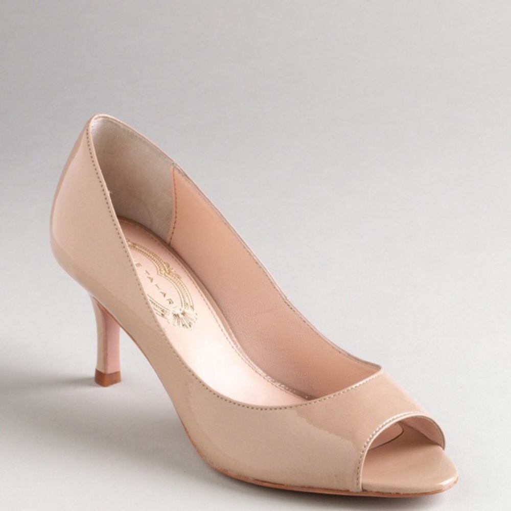 Elie Tahari nude peep toe heels New